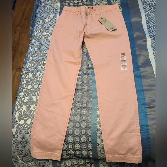 Levi’s XX Chino Standard Taper Stretch Pants - Picture 3 of 11